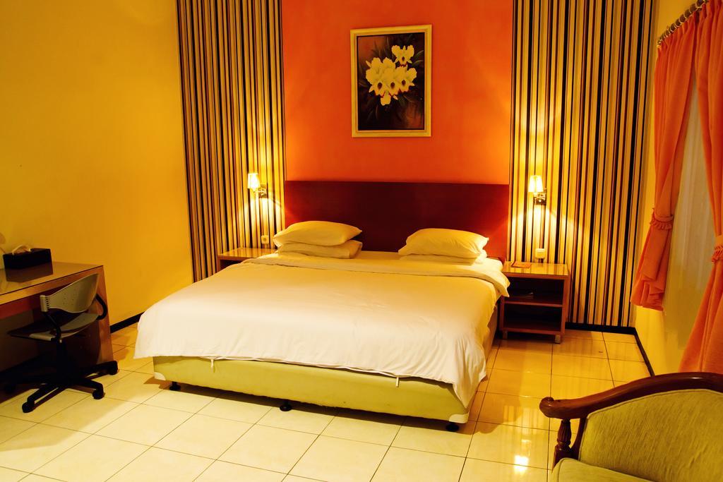 Hotel Kings Kudus Quarto foto